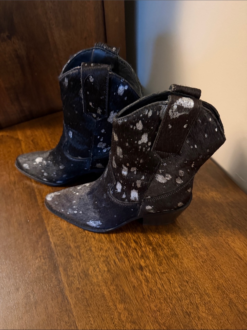 Women’s hair on hide silver Speckled Boots